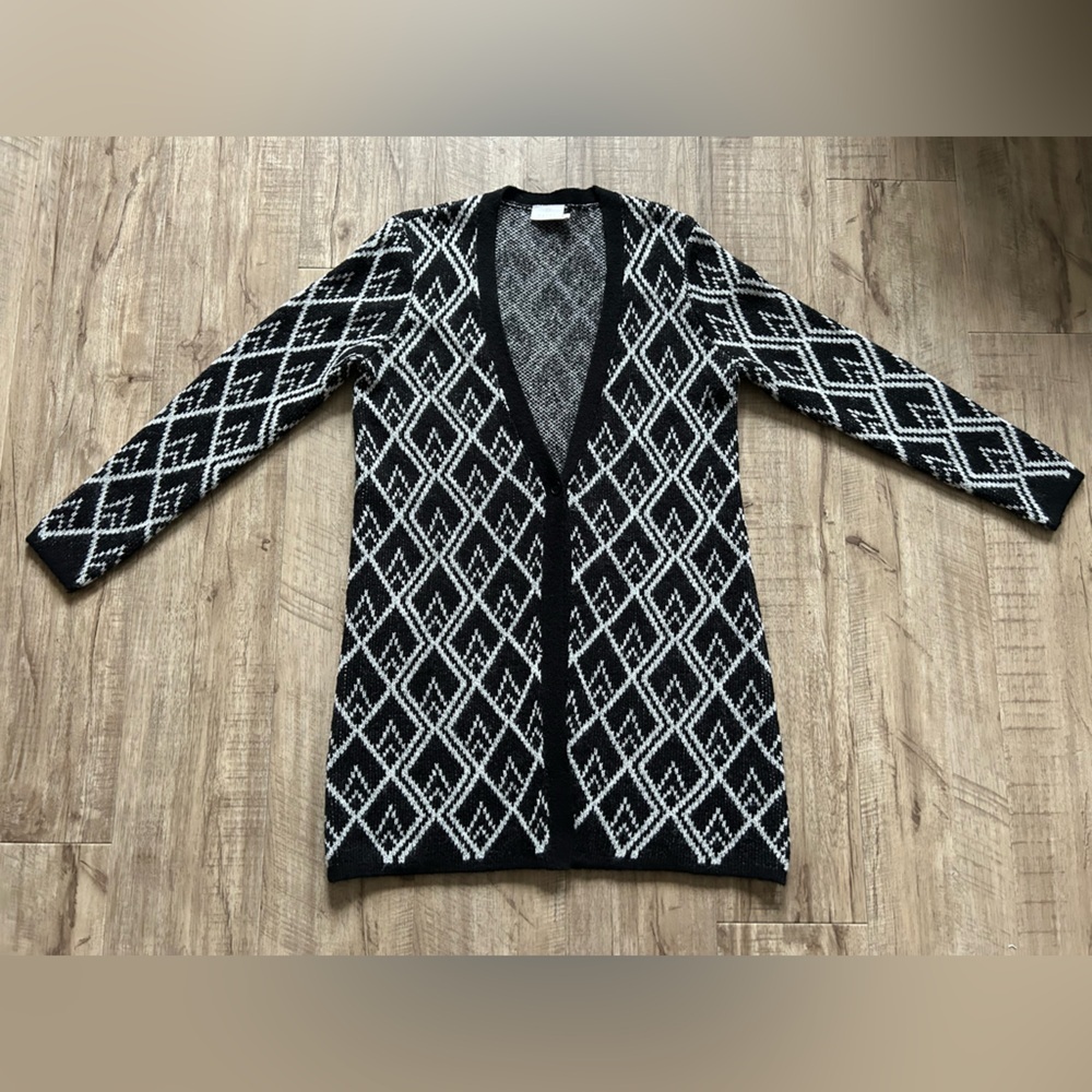 Wool blend Kaffe Black and White Diamond Pattern single button Cardigan classic